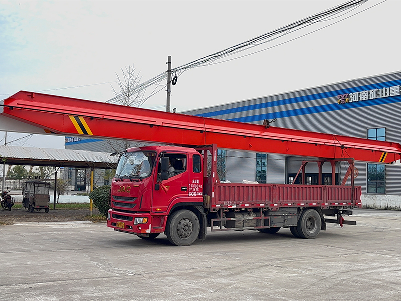 電動單梁起重機(jī) LD5t-17m 制作完成  裝車發(fā)出